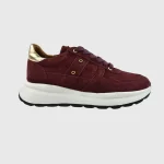 JR 1220 Bordo